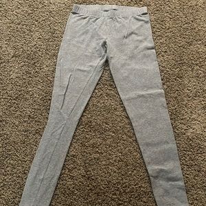 Set of 3 leggings size medium (7-9) No boundaries. Gray, Black and Denim.